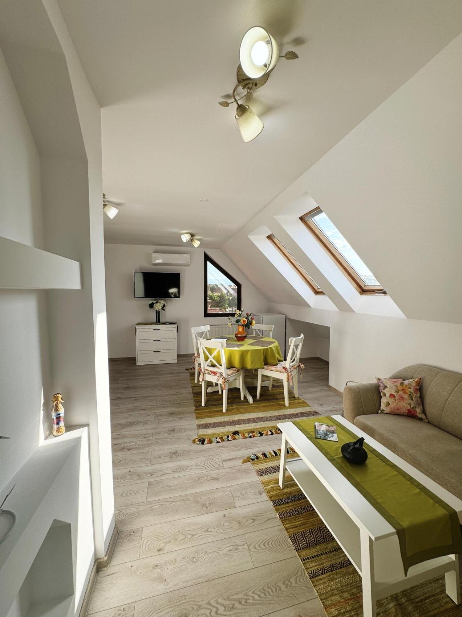 Carpathian Newstar Hotel Sibiu Eksteriør billede