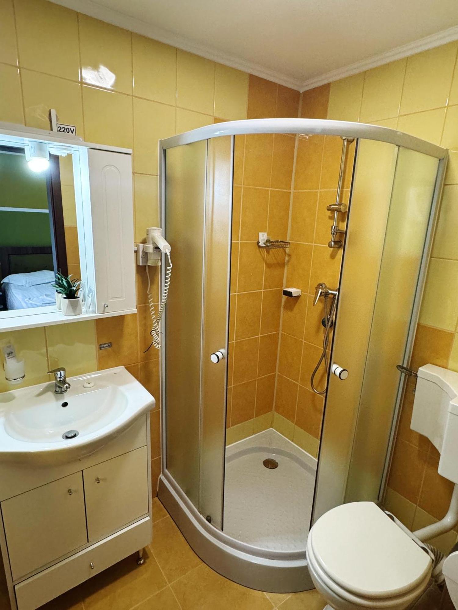 Carpathian Newstar Hotel Sibiu Eksteriør billede