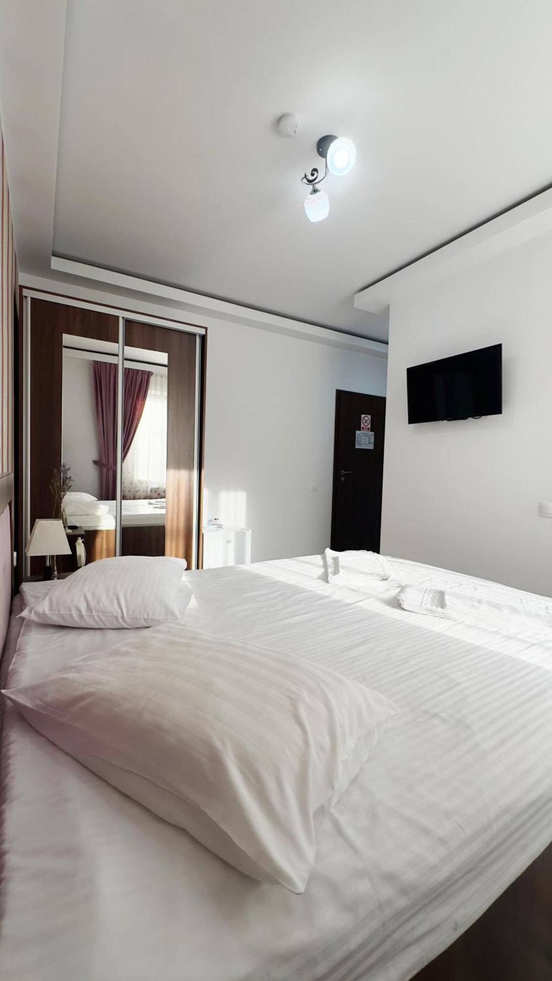 Carpathian Newstar Hotel Sibiu Eksteriør billede